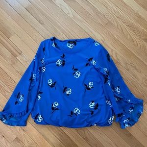 Beautiful Blue Alfani blouse